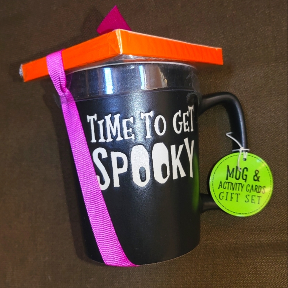 Delilah Jane "Time To Get Spooky" Mug & Activity Cards Gift Set
